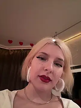 Snapshot of XMelissaX chatting on April 7, 10:09 pm XMelissaX online show from April 7, 10:09 pm