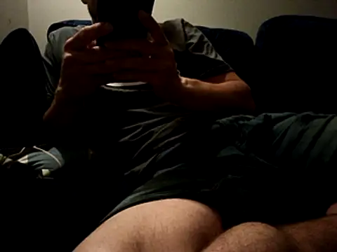 Snapshot of mikhael999 chatting on June 6, 8:57 pm mikhael999 online show from June 6, 8:57 pm