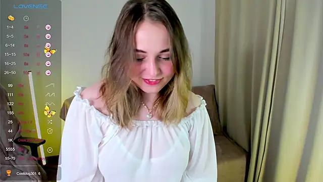 Snapshot of alysia_storm chatting on November 5, 5:46 pm alysia storm online show from November 5, 5:46 pm
