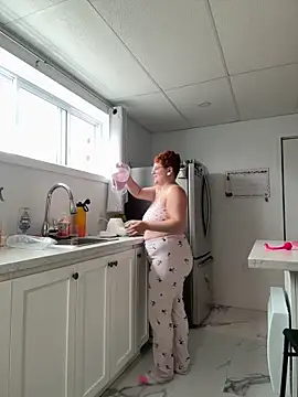 Sweetleeahxx online show from September 23, 12:52 pm