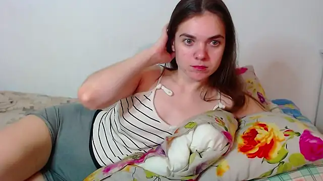 SallyMkn online show from October 14, 5:25 pm