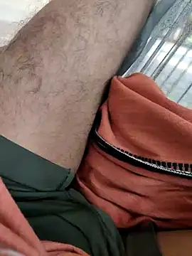 Snapshot of Shibuvyyyy chatting on October 13, 5:18 am Shibuvyyyy online show from October 13, 5:18 am