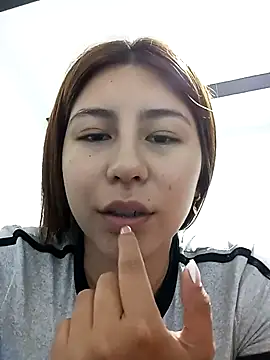 Sara Brownx online show from April 21, 2:37 am