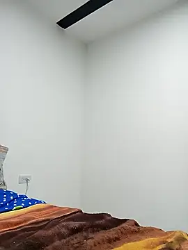 Sara Brownx online show from April 22, 9:27 pm