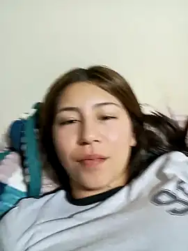 Sara Brownx online show from April 28, 4:28 am