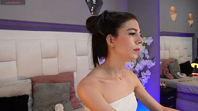 CuteAri online show from October 11, 8:07 pm