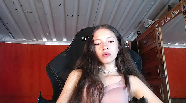 sweetdam12 online show from January 15, 7:34 pm