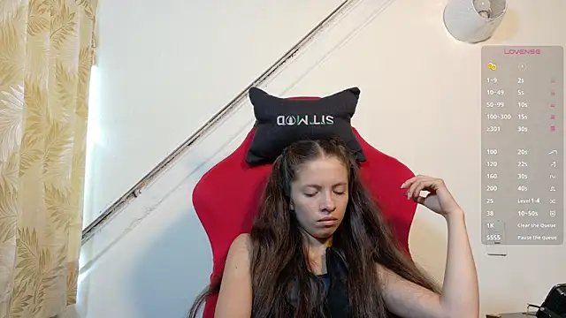sweetdam12 online show from May 4, 8:27 pm