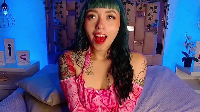 GigiVolkova online show from March 13, 2:38 am