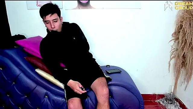 Yourslust  online show from September 23, 1:03 pm