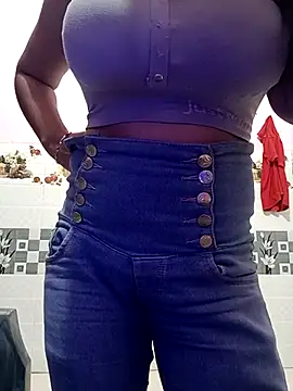 cute-mahek online show from January 24, 5:21 pm