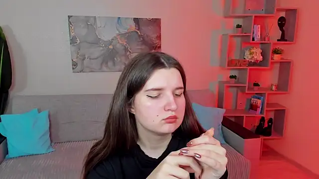 Snapshot of BonneyLove chatting on February 13, 5:42 pm BonneyLove online show from February 13, 5:42 pm