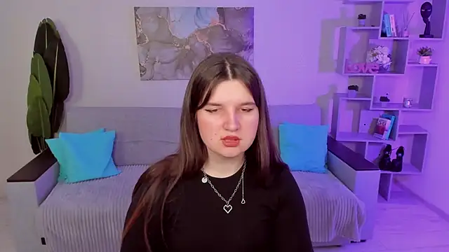 Snapshot of BonneyLove chatting on February 26, 5:23 pm BonneyLove online show from February 26, 5:23 pm