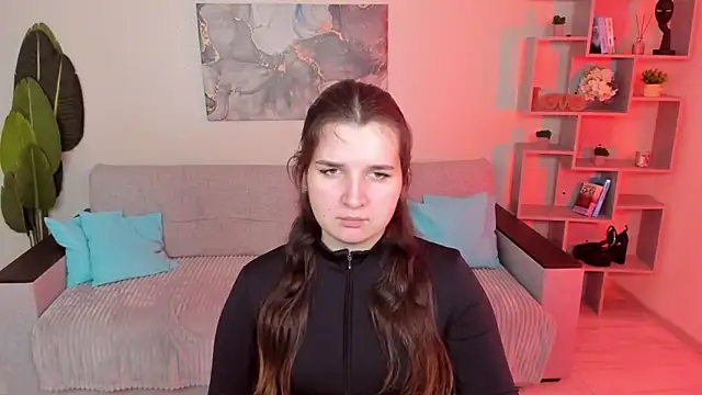 Snapshot of BonneyLove chatting on April 7, 5:35 pm BonneyLove online show from April 7, 5:35 pm