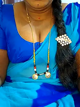 Indiandolly23 online show from March 27, 7:03 am