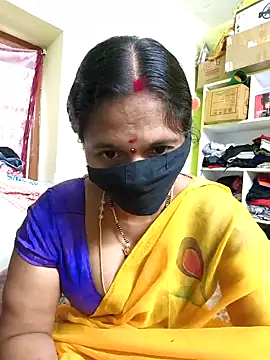 hotladyIndian1 online show from December 19, 8:23 am
