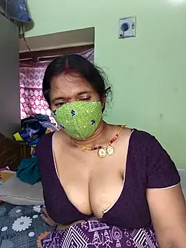 hotladyIndian1 online show from February 28, 10:20 am