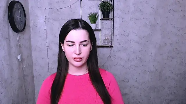 DivaKaily  online show from December 14, 8:13 am