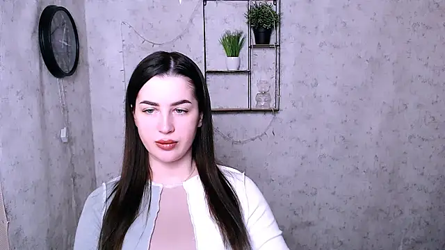 DivaKaily  online show from December 16, 5:38 am