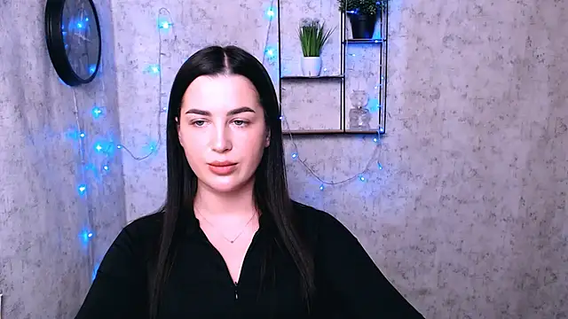 DivaKaily  online show from February 4, 9:28 am