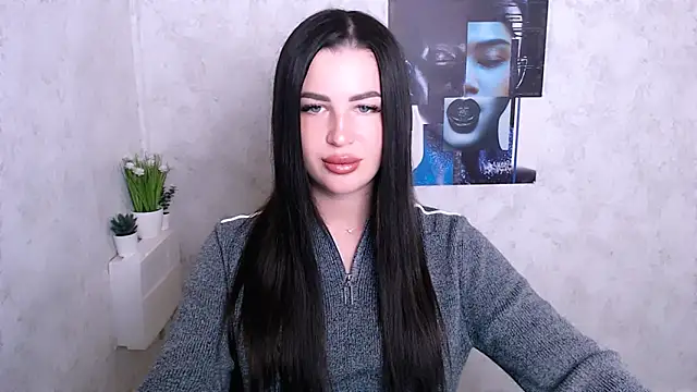 DivaKaily  online show from September 12, 4:45 am