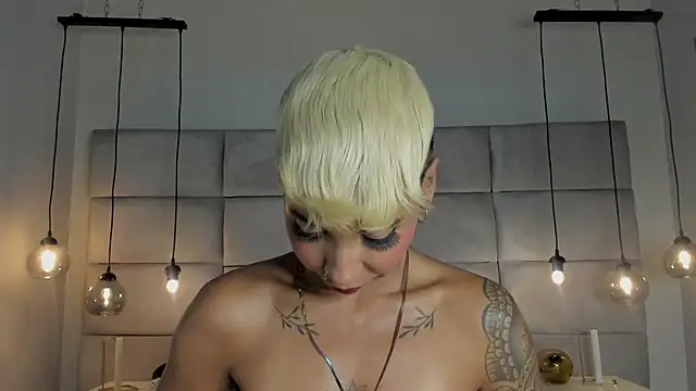Snapshot of MiaMorgan_ chatting on January 26, 6:16 pm MiaMorgan online show from January 26, 6:16 pm