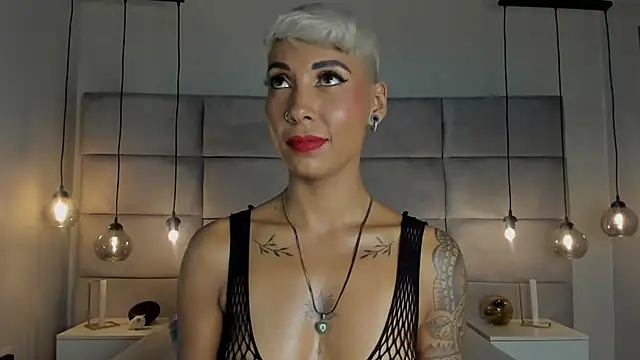 Snapshot of MiaMorgan_ chatting on February 3, 3:06 pm MiaMorgan online show from February 3, 3:06 pm