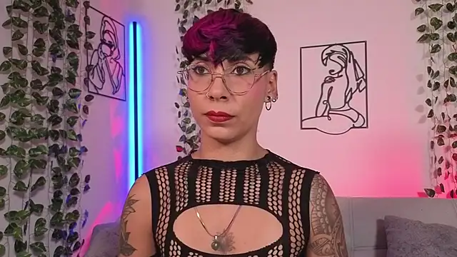 MiaMorgan  online show from June 30, 2:29 pm