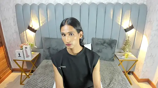 skyyfoxpraga online show from December 22, 6:28 am