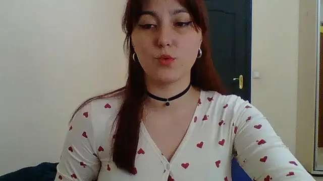 Snapshot of MiaStika chatting on March 18, 9:10 pm MiaStika online show from March 18, 9:10 pm