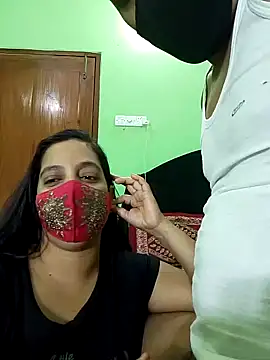 Taniya07 online show from March 9, 7:15 pm