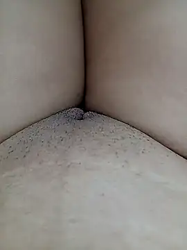 Snapshot of Khaleyssi chatting on January 12, 12:49 am Khaleyssi online show from January 12, 12:49 am