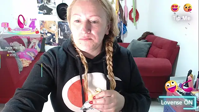 emperabigbootybigass online show from October 31, 12:28 pm