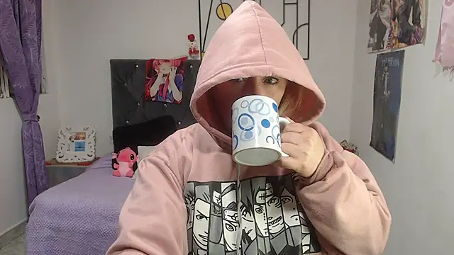 emperabigbootybigass online show from June 10, 12:26 pm