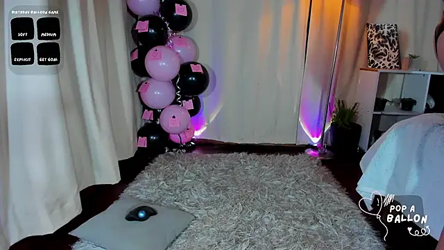 Snapshot of Manu_Velez chatting on October 10, 6:34 am Manu Velez online show from October 10, 6:34 am