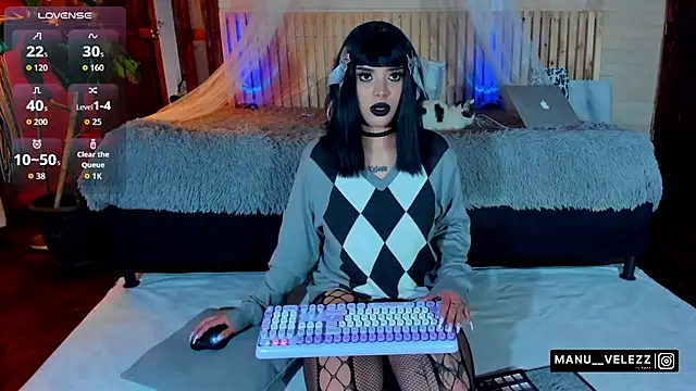 Snapshot of Manu_Velez chatting on November 27, 6:04 am Manu Velez online show from November 27, 6:04 am