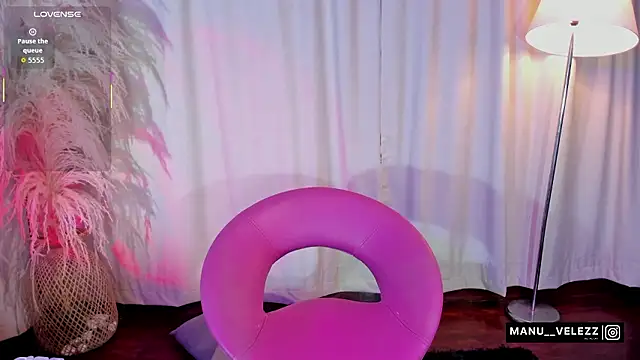 Snapshot of Manu_Velez chatting on March 24, 7:57 am Manu Velez online show from March 24, 7:57 am