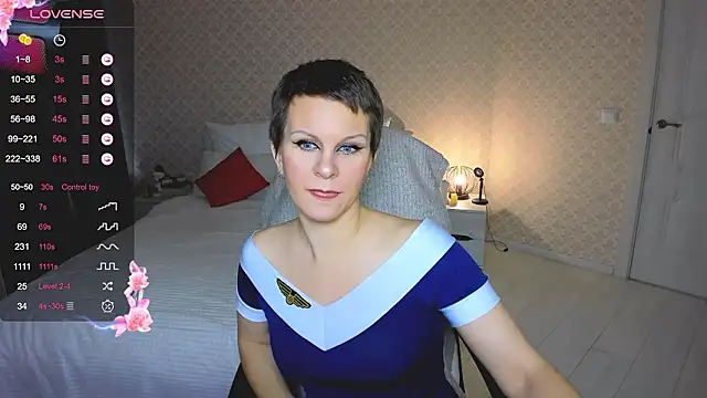 Louisa Bay online show from February 3, 8:52 am