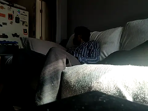 DevinToore online show from October 11, 6:06 pm