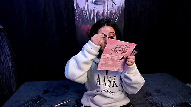 Kylie-fox online show from October 15, 11:27 pm