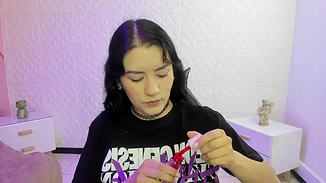 Violetaa diazz online show from December 22, 9:12 pm