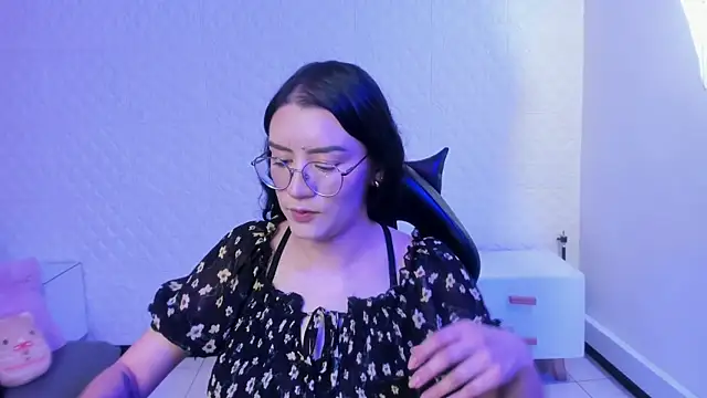 Violetaa diazz online show from July 27, 8:38 pm