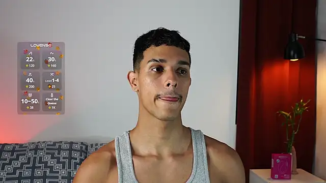 Snapshot of Busterspinter chatting on March 2, 11:33 pm Busterspinter online show from March 2, 11:33 pm