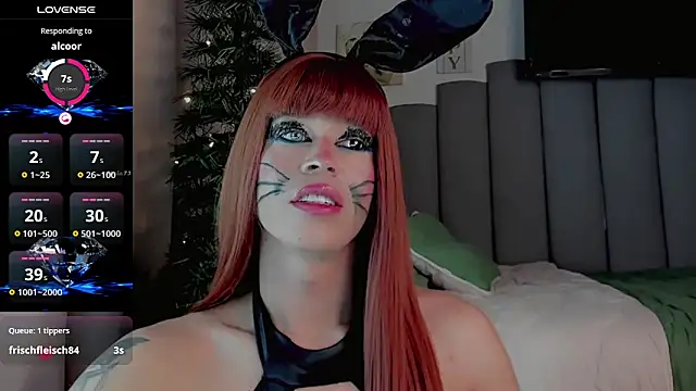 im pearll online show from December 1, 11:47 pm