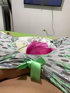 ANYLU19 online show from November 6, 2:45 am