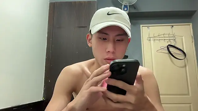 Benson18y online show from March 18, 12:47 pm