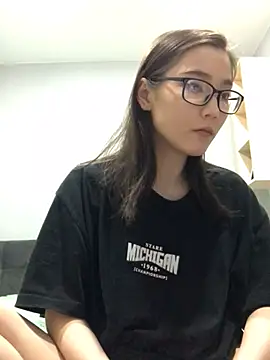 Milka23 online show from February 16, 6:10 pm