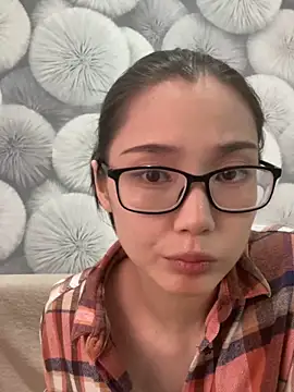 Milka23 online show from March 21, 12:50 pm