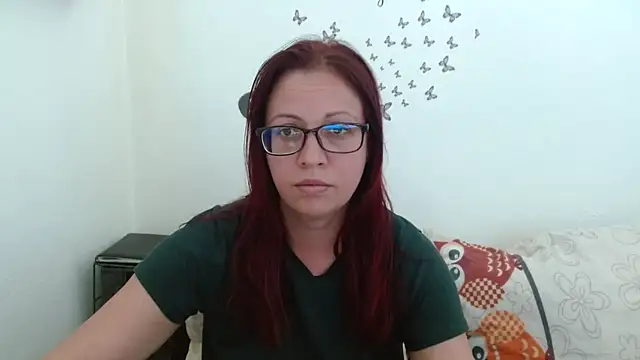 LadyHellene online show from April 14, 8:20 am