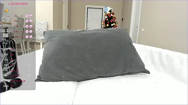 Snapshot of sailorrmoon chatting on January 13, 6:16 pm sailorrmoon online show from January 13, 6:16 pm